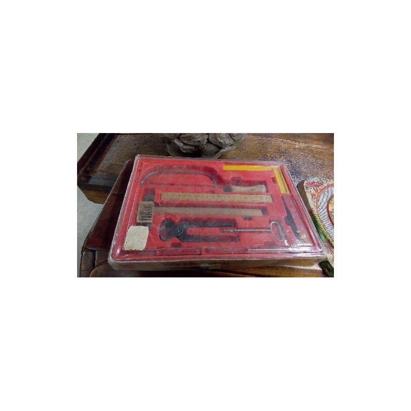 JOUET ANCIEN MENUISIER