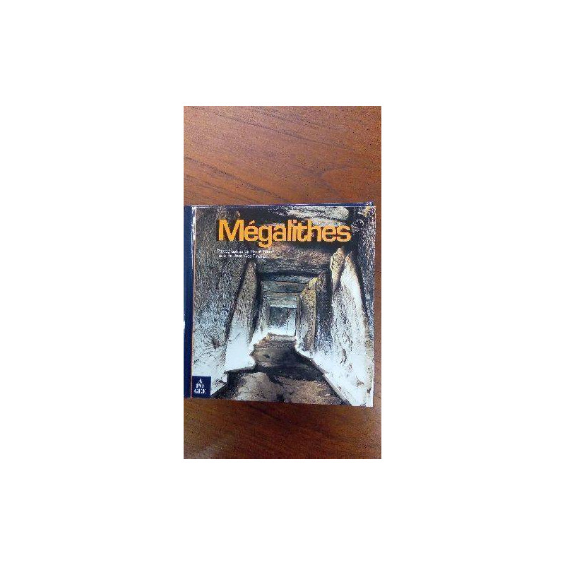 MEGALITHES