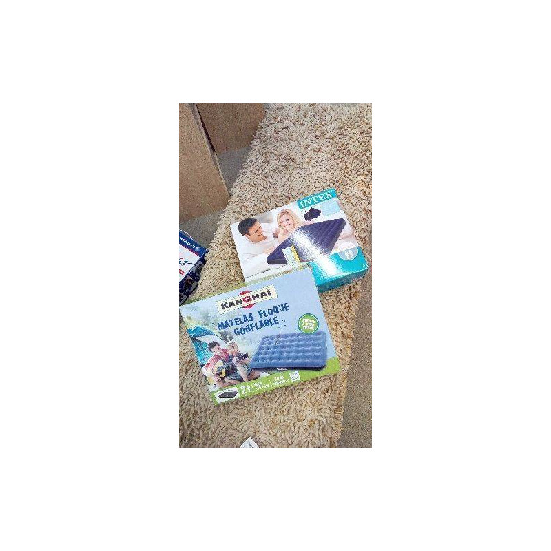 MATELAS GONFLABLE DOUBLE