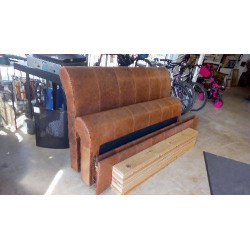 LIT STYLE CHESTERFIELD CUIR...