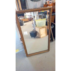 MIROIR DORÉ EN L\'ÉTAT