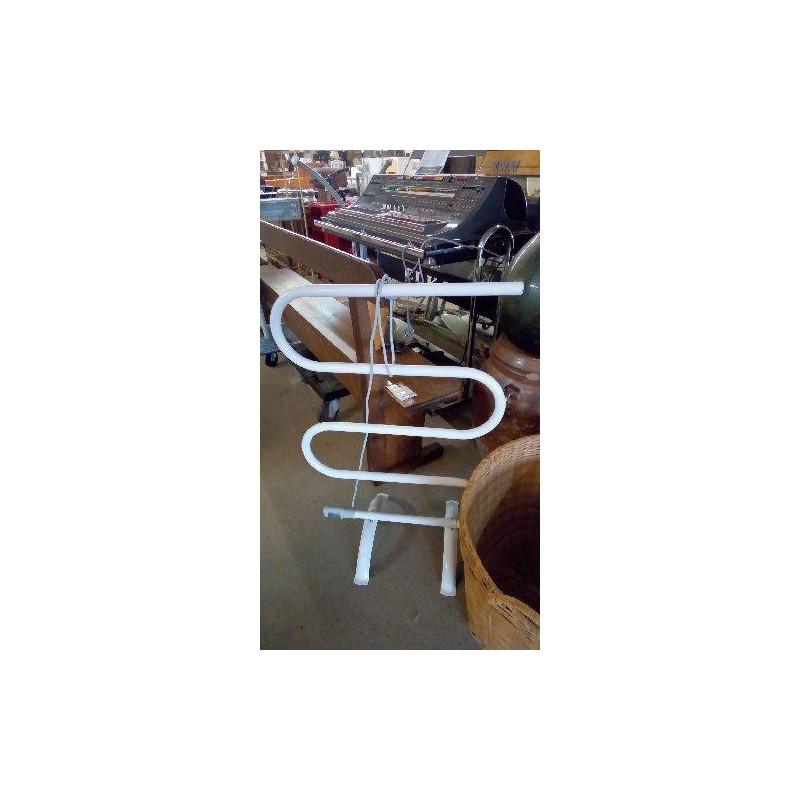 SÈCHE SERVIETTES ÉLECTRIQUE