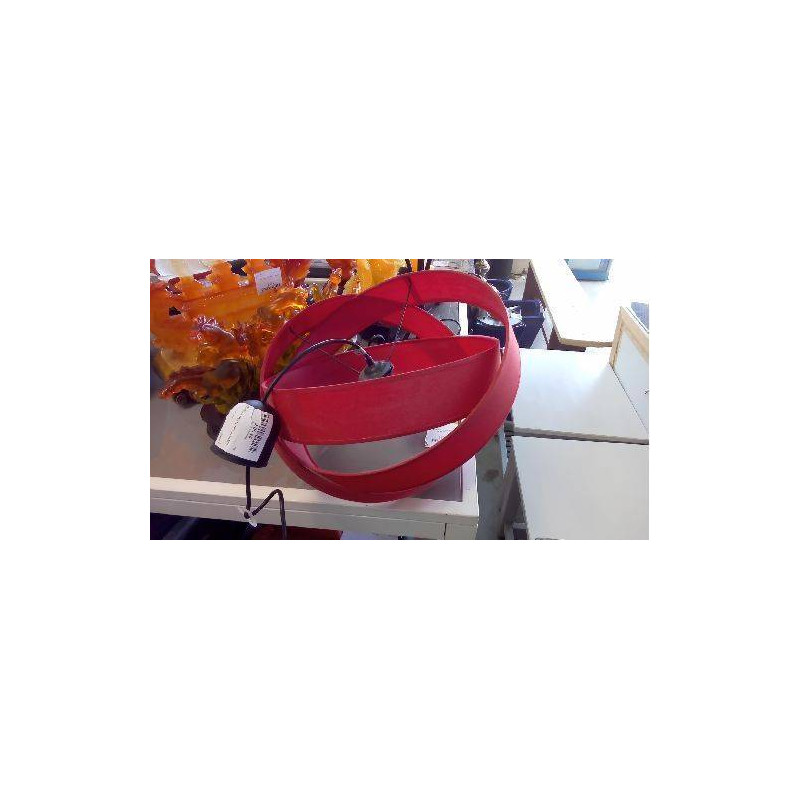 SUSPENSION TISSU ROUGE