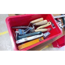 LOT 17 OUTILS BRICOLAGE