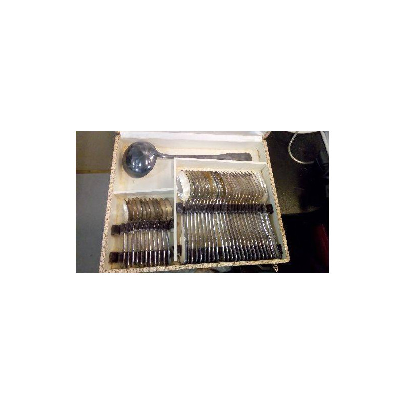 MÉNAGÈRE MA 84GRS (MANQUE 2 PC)