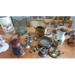 VASE OU OBJET CUIVRE