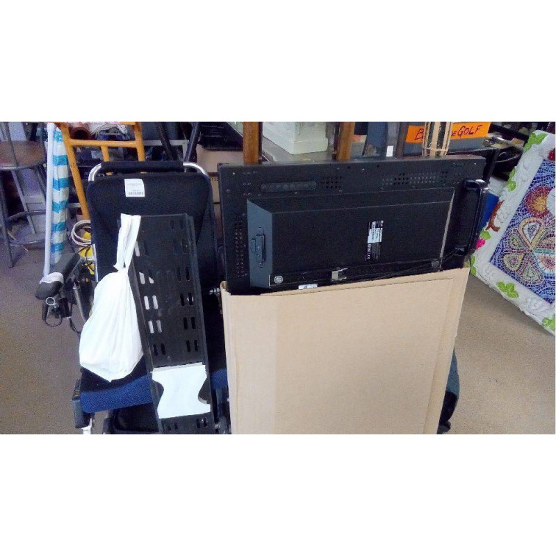 ÉCRAN DE PRÉSENTATION PROFESSIONNEL LG ( VALEUR 2300€) AVEC FIXATION MURAL