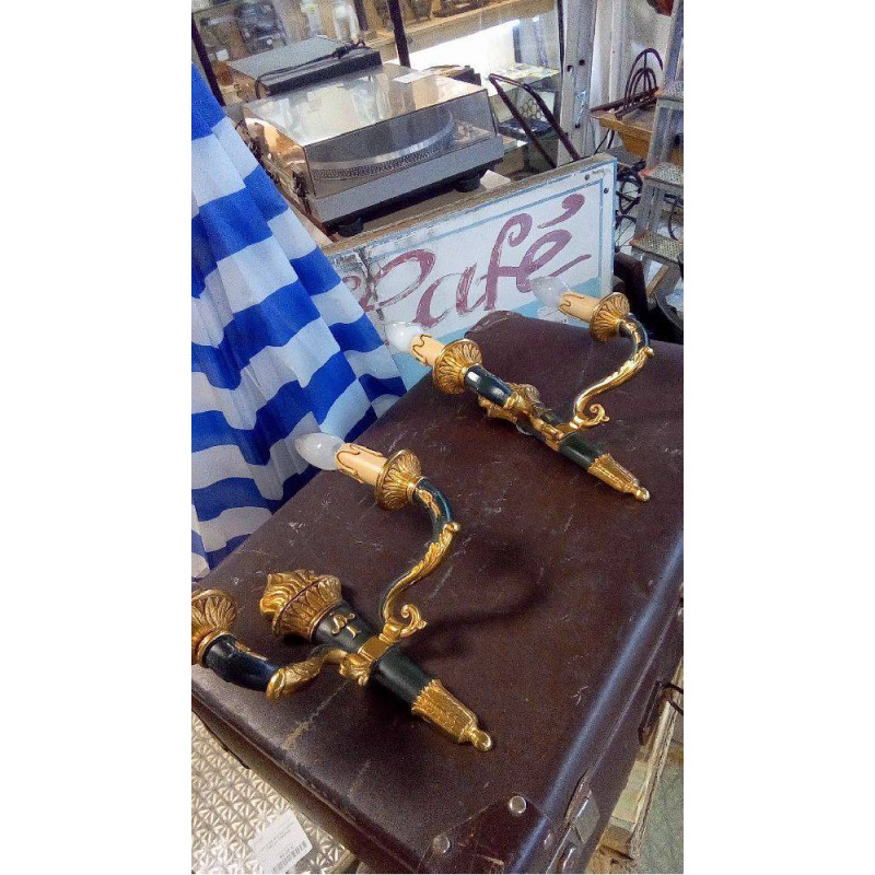 PAIRE D\'APPLIQUES BRONZE STYLE EMPIRE