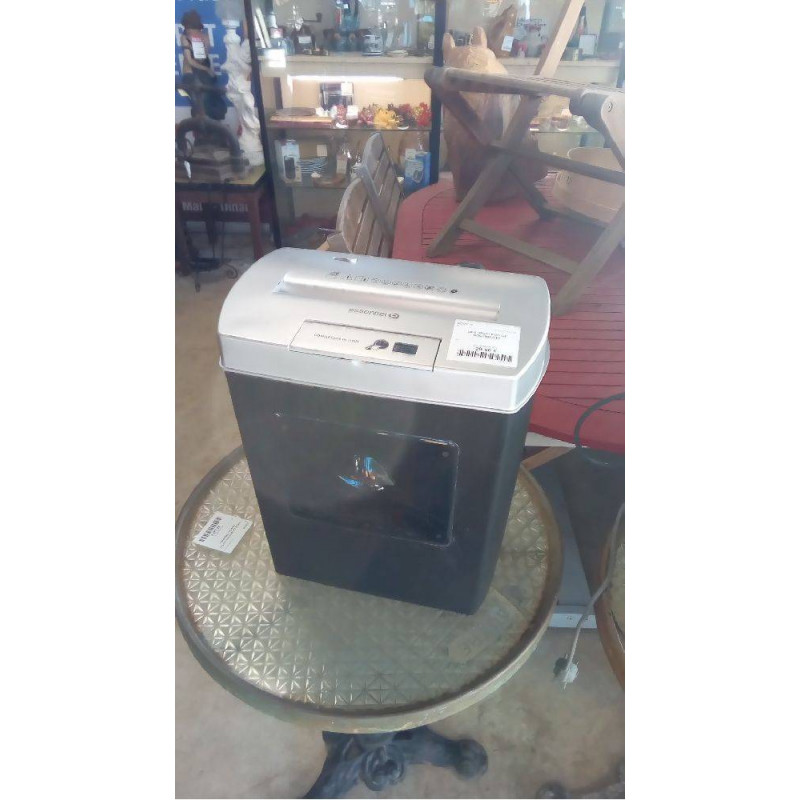 DESTRUCTEUR DE DOCUMENTS