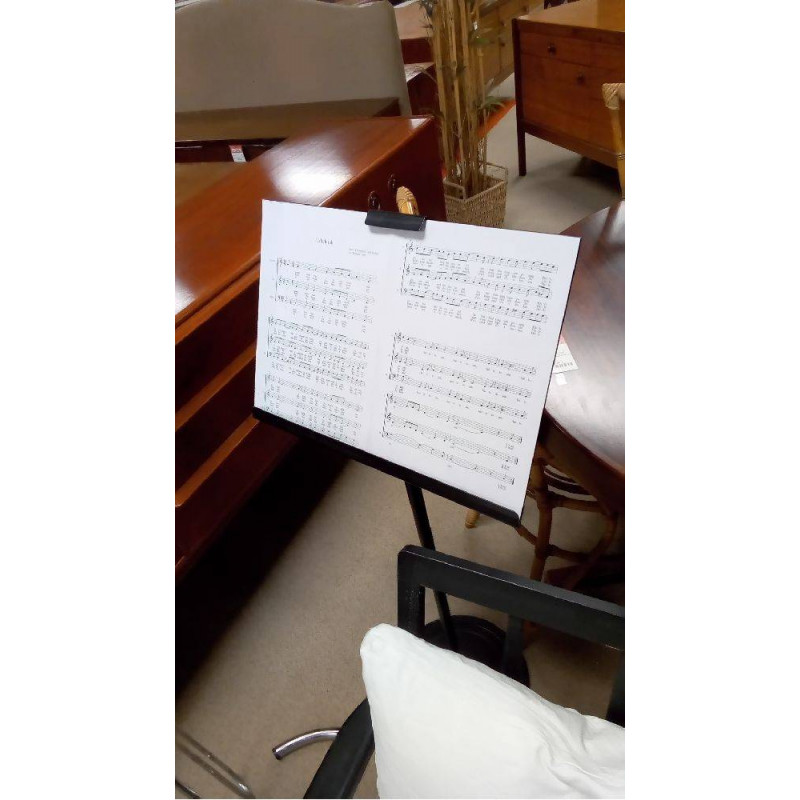 PUPITRE À PARTOCHES