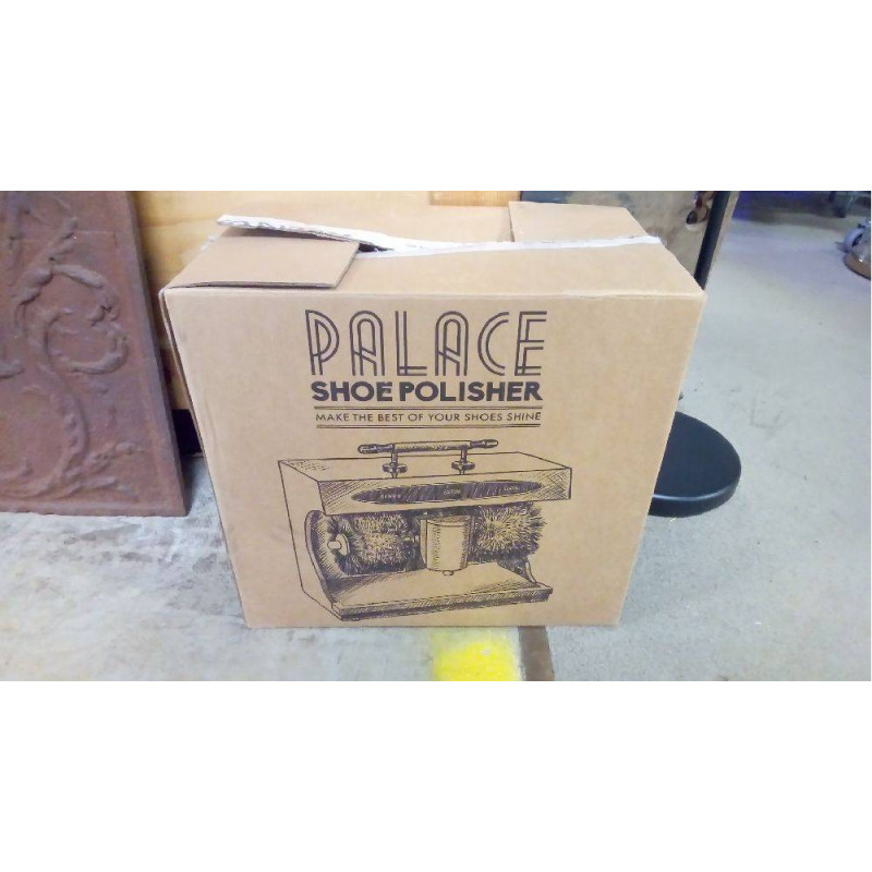 CIREUSE À CHAUSSURES