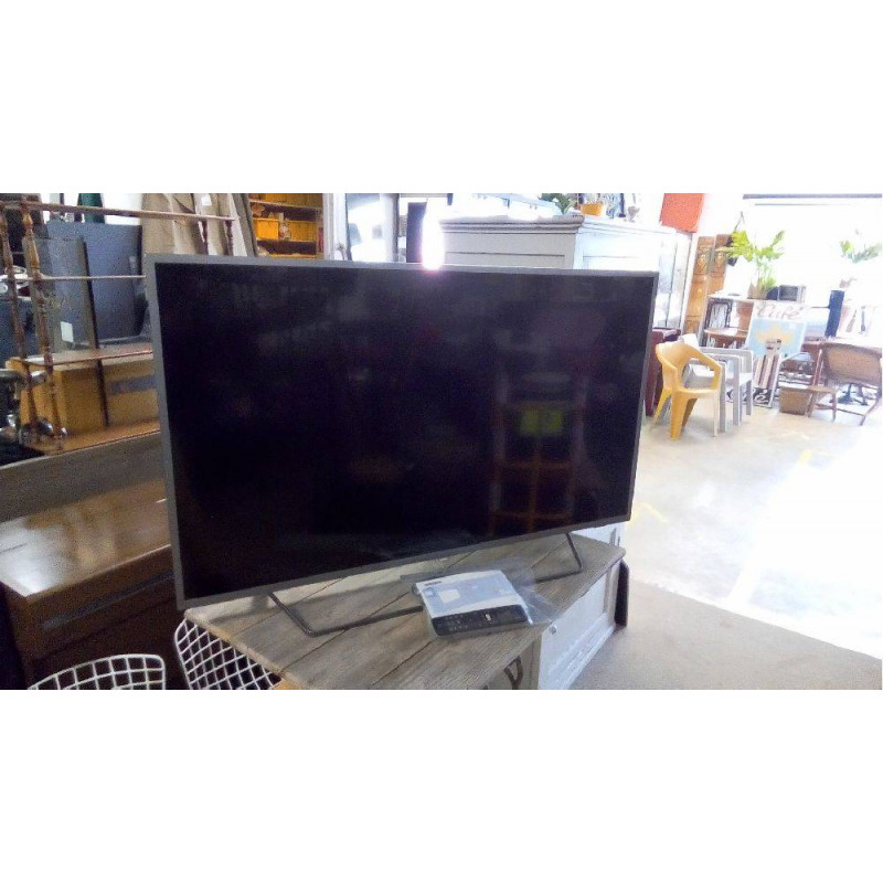 ÉCRAN PHILIPS 125CM LEDS