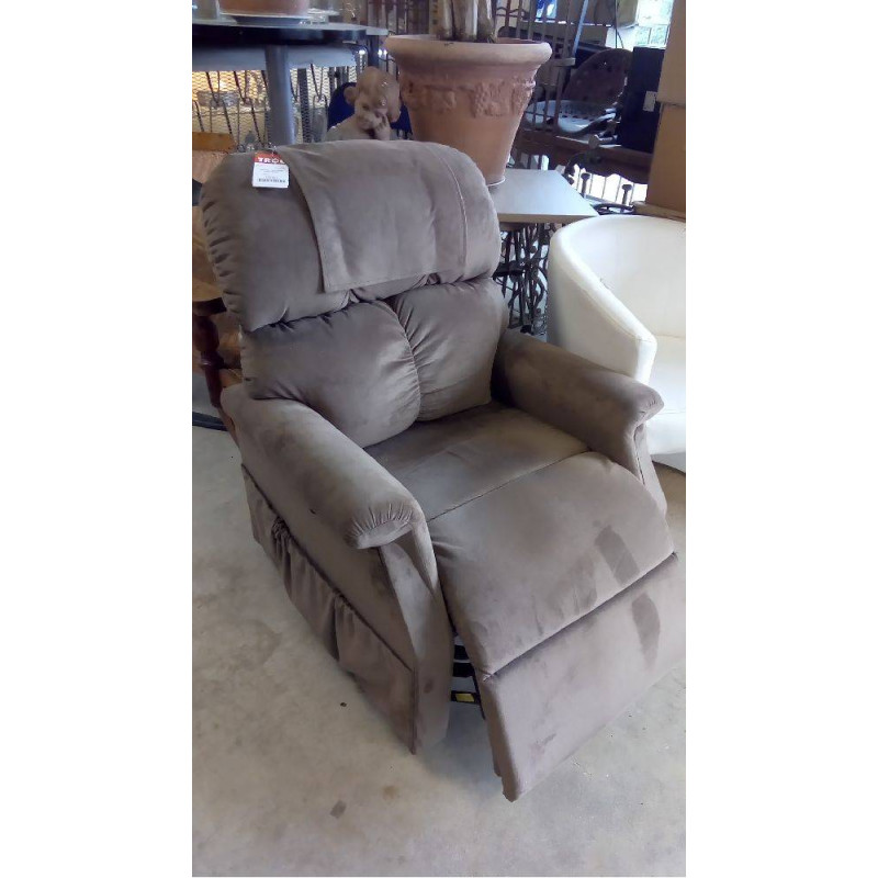 FAUTEUIL RELEVEUR  ELECTRIQUE