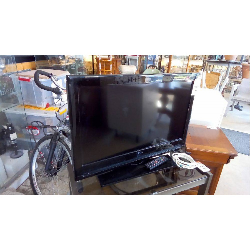 ÉCRAN TCL 80CM