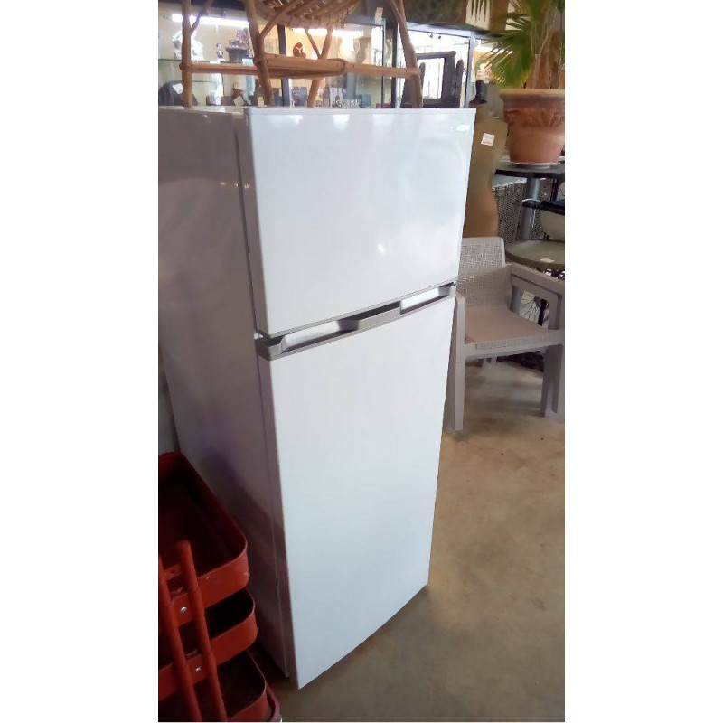 RÉFRIGÉRATEUR CONGÉLATEUR SHARP TBE 