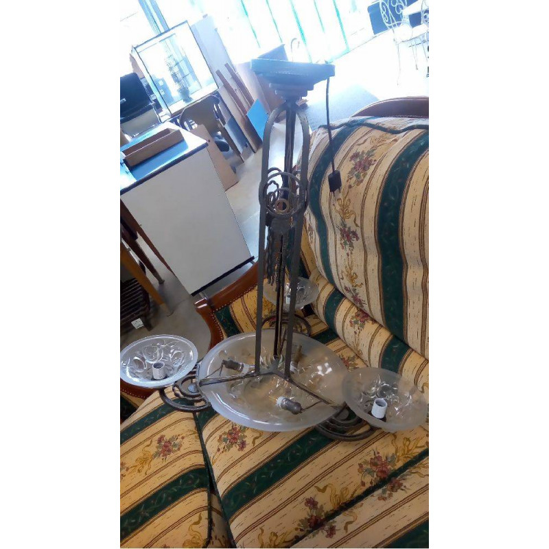 SUSPENSION ART DECO EN VERRE PRESSÉ MOULÉ ET FER FORGÉ