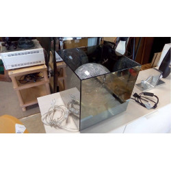 LAMPE DESIGN EN L\'ÉTAT (...