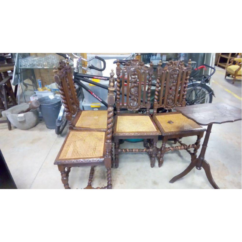 5 CHAISES STYLE  HAUTE ÉPOQUE HENRI II