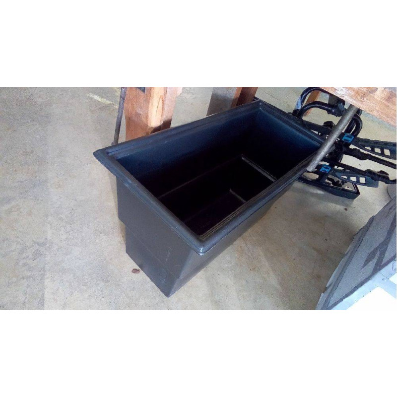 JARDINIÈRE PLASTIQUE