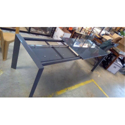 TABLE VERRE AVEC 2 ALLONGES...