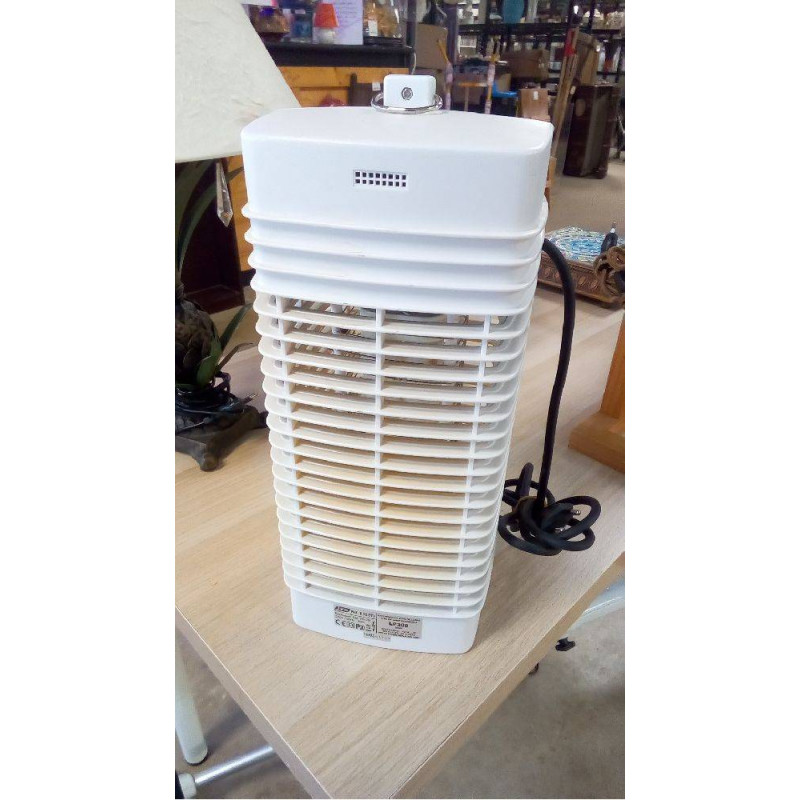 DESTRUCTEUR INSECTES VOLANTS