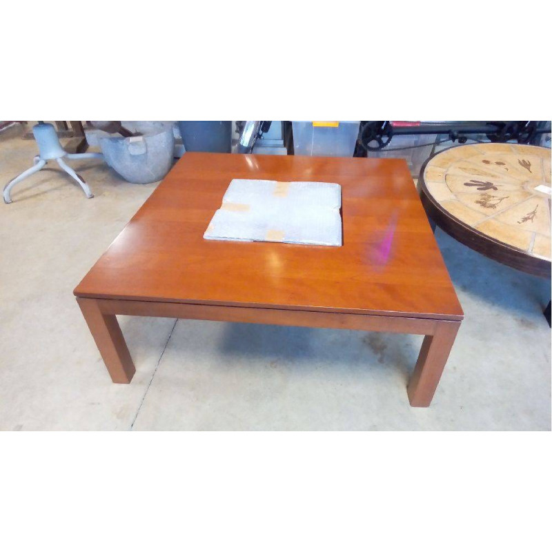 TABLE BASSE MODERNE
