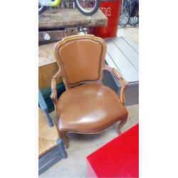FAUTEUIL STYLE LOUIS XV MARRON