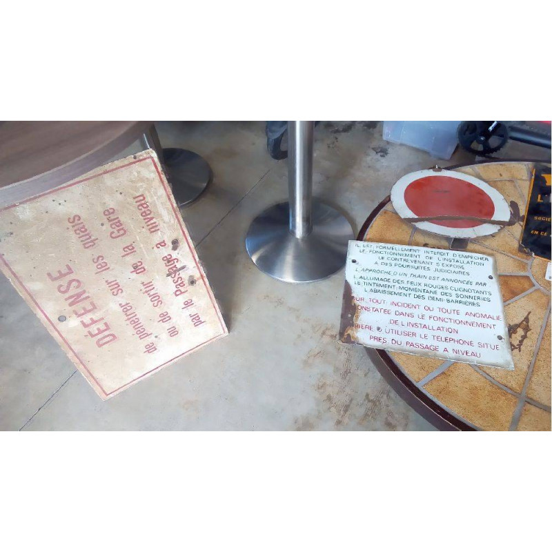 PLAQUE ÉMAILLÉE INTERDIT SNCF