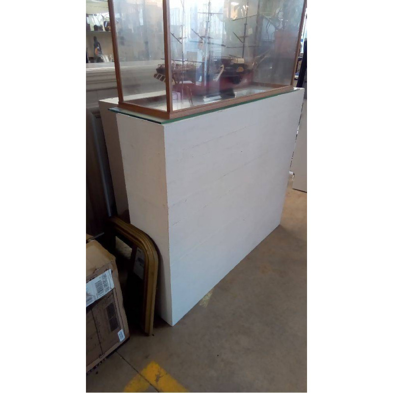 ESTRADE BLANCHE L\'UNITÉ