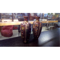 PAIRE DE VASES CLOISONNÉS...