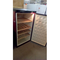 CAVE À VINS LIEBHERR GRAND...