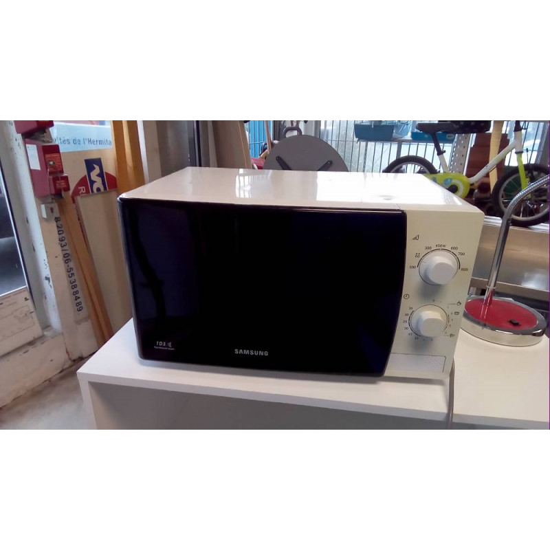 FOUR MICRO-ONDES SAMSUNG BLANC
