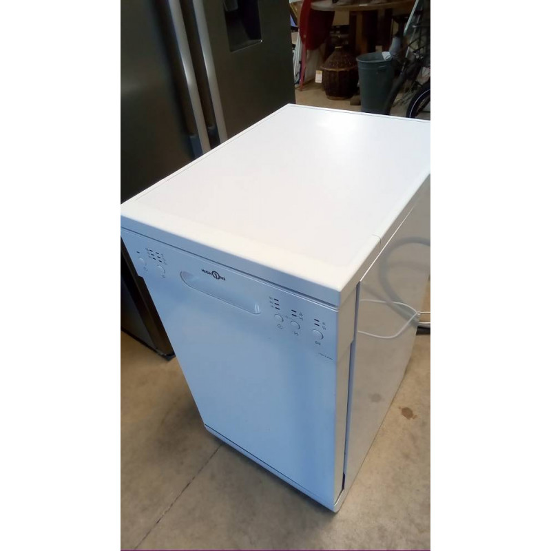 LAVE VAISSELLE 8 COUVERTS 