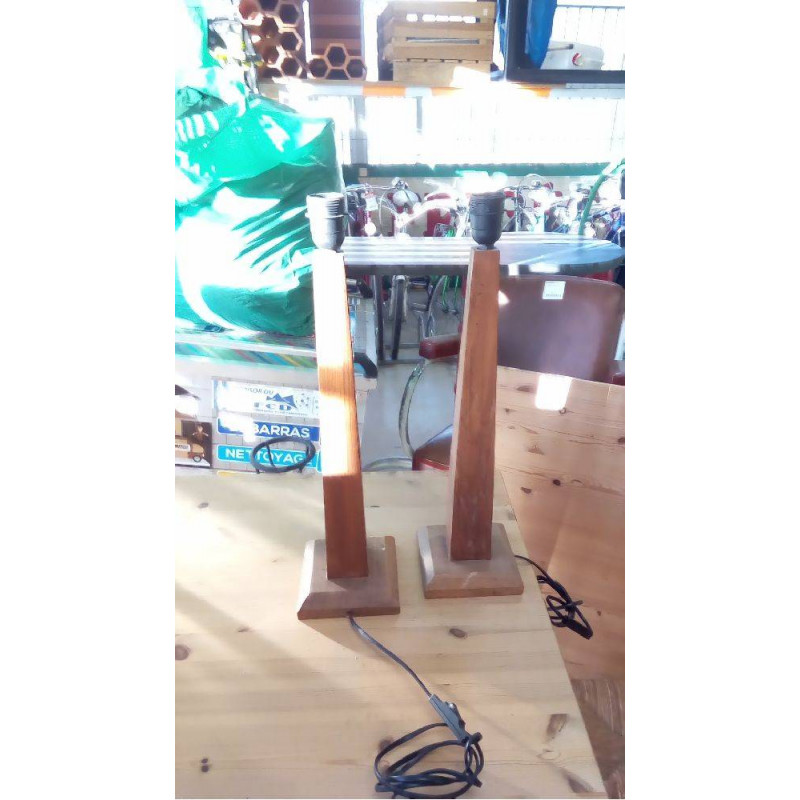 PAIRE DE LAMPES BOIS ( BAGUES EN RÉSERVE )