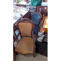 FAUTEUIL DE STYLE TAPISSÉ