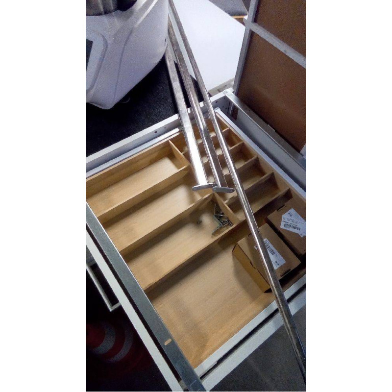 MEUBLE DE CUISINE BLANC AVEC RANGEMENT LATÉRAL PLASTIQUE