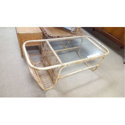 TABLE BASSE ROTIN ET VERRE...