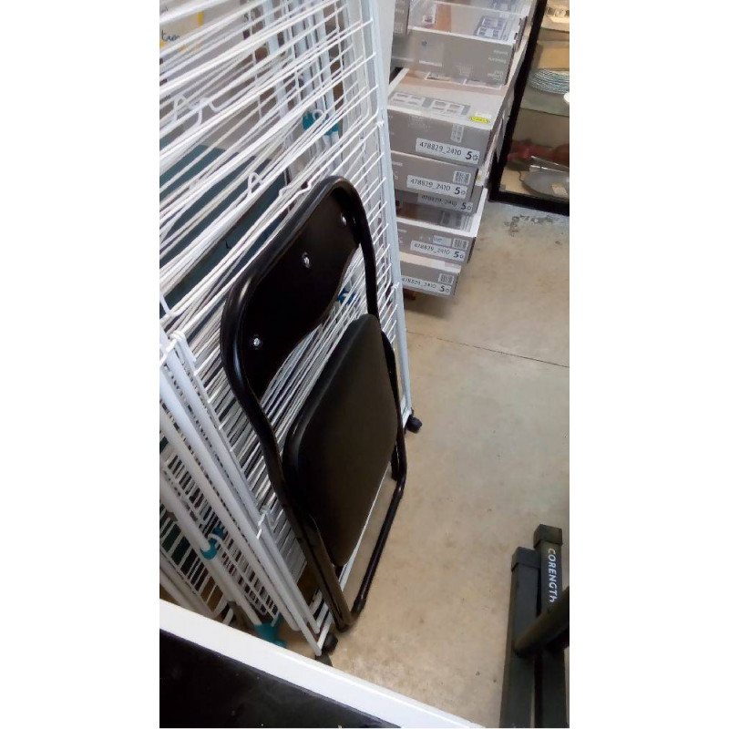 CHAISE PLIANTE
