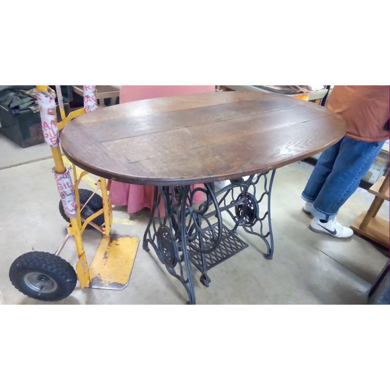 TABLE MAC SPARK DESSUS CHÊNE OVALE