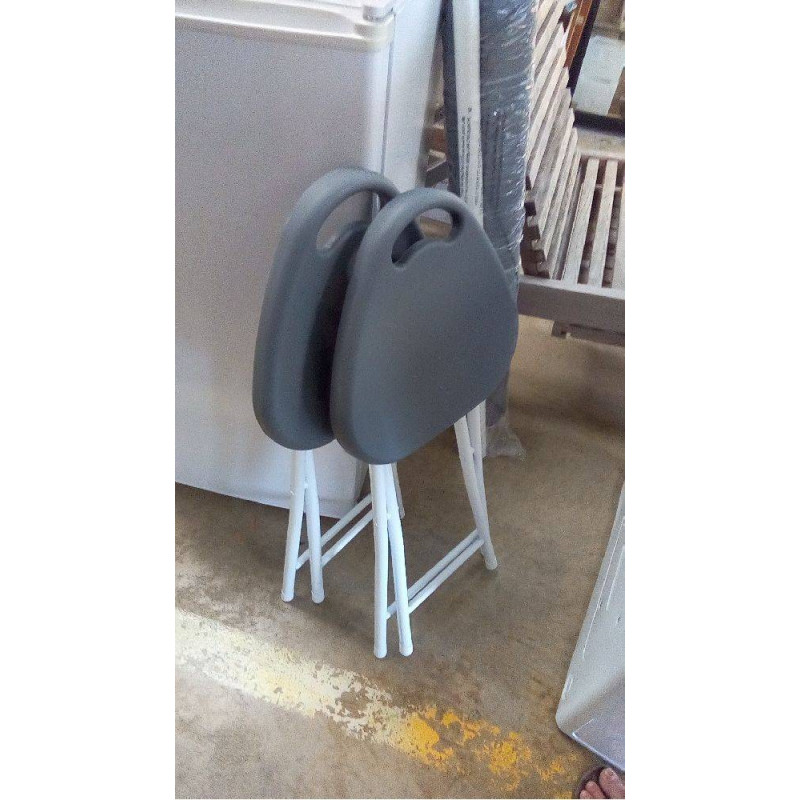 PAIRE DE TABOURETS PLIANTS