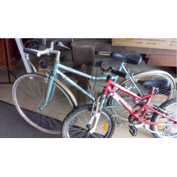 VÉLO BLEU MERAL