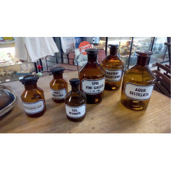 LOT DE FLACONS DE PHARMACIE