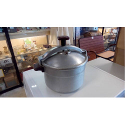 COCOTTE SEB ALU AVEC SIFFLET