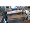 TABLE D\'ÉCOLIER FORMANT CONSOLE