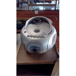 RADIO K7 CD